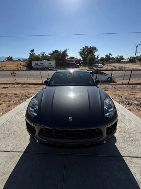2017 Porsche Macan - Image 14 of 15