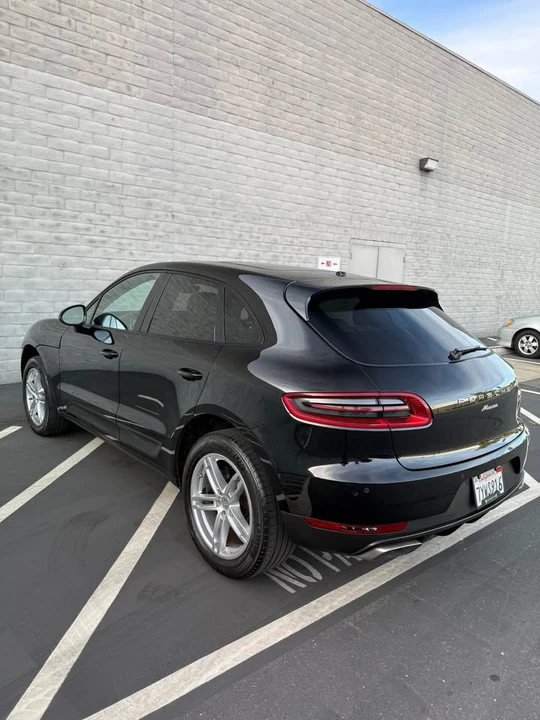 2017 Porsche Macan - Image 6 of 15