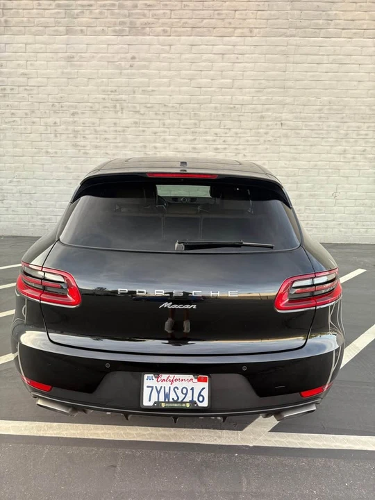 2017 Porsche Macan - Image 5 of 15