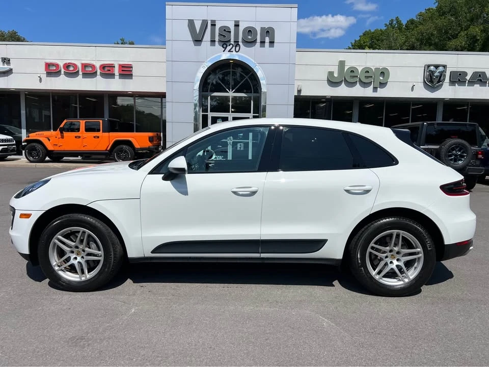 2017 Porsche Macan - Image 3 of 20