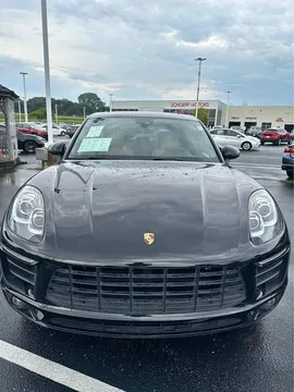 2017 Porsche Macan Macan