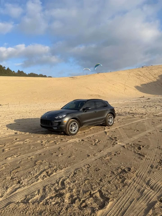 2017 Porsche Macan - Image 3 of 9