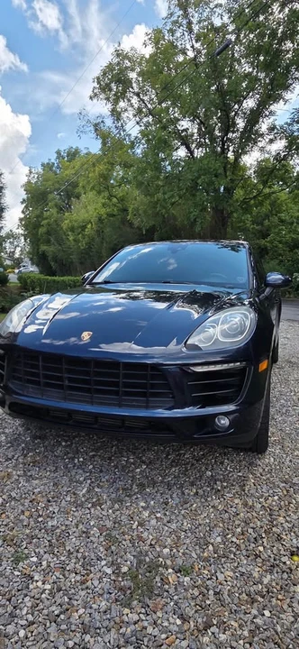 2017 Porsche Macan - Image 15 of 16