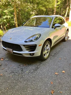 2017 Porsche Macan Base