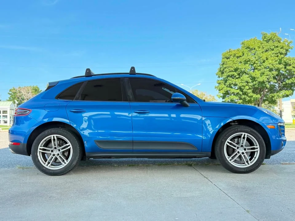 2017 Porsche Macan - Image 7 of 17
