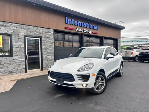2017 Porsche Macan