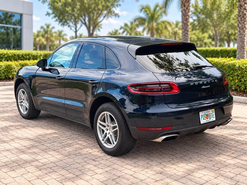 2017 Porsche Macan - Image 3 of 13
