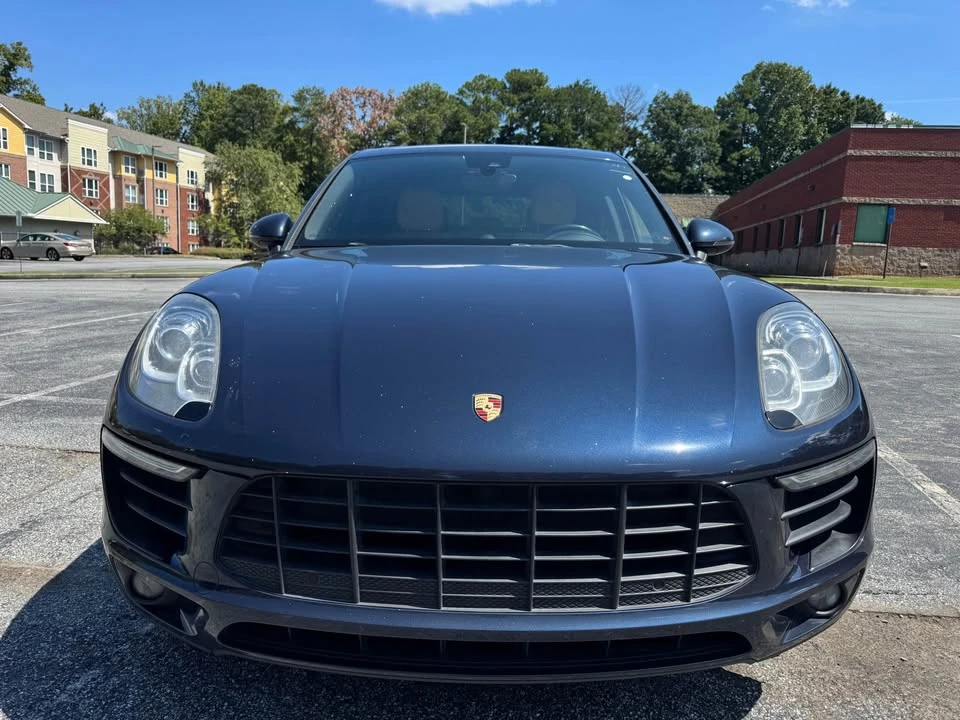 2017 Porsche Macan - Image 2 of 12