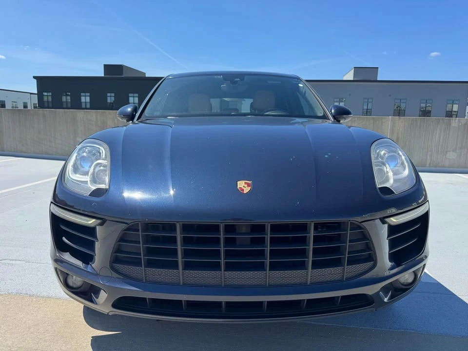 2017 Porsche Macan - Image 2 of 13