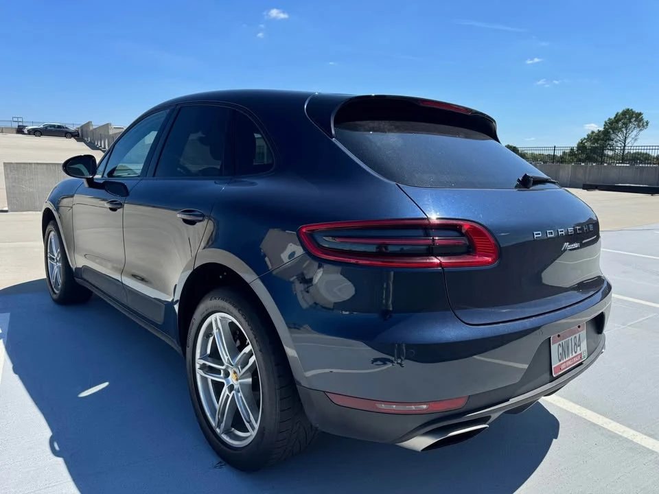 2017 Porsche Macan - Image 5 of 13