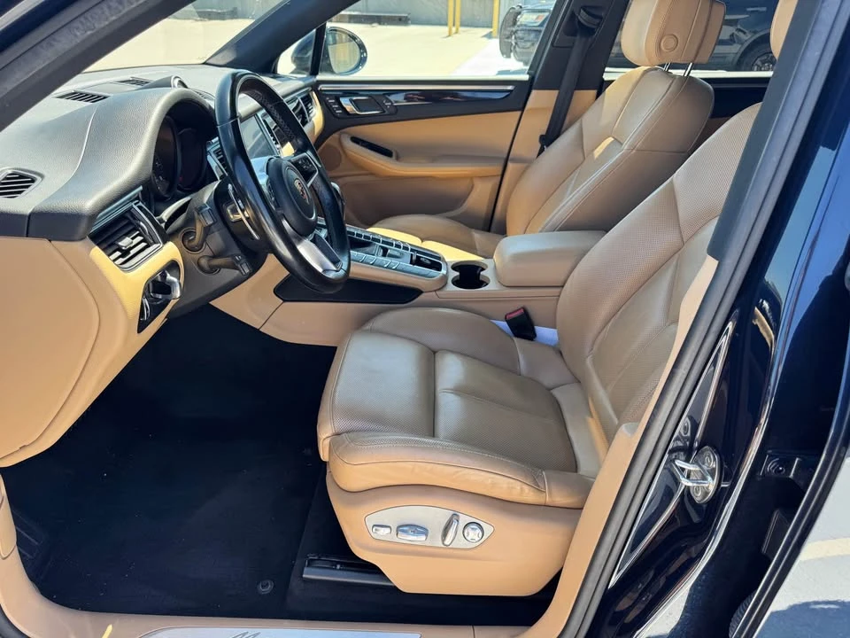 2017 Porsche Macan - Image 7 of 13