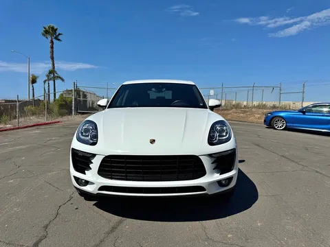 2017 Porsche Macan