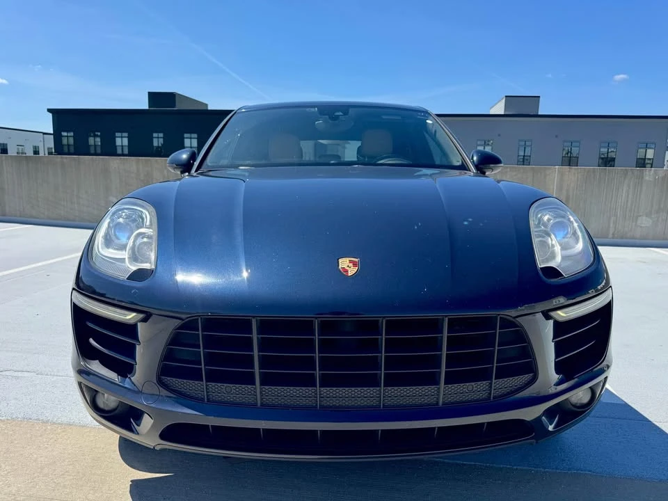 2017 Porsche Macan - Image 2 of 13