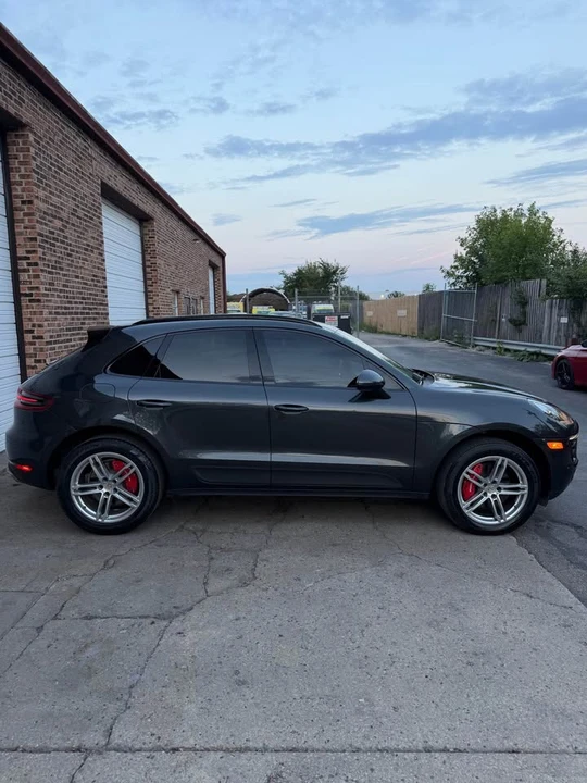 2017 Porsche Macan - Image 7 of 18