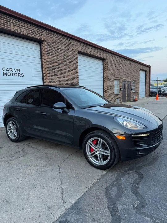 2017 Porsche Macan - Image 6 of 18