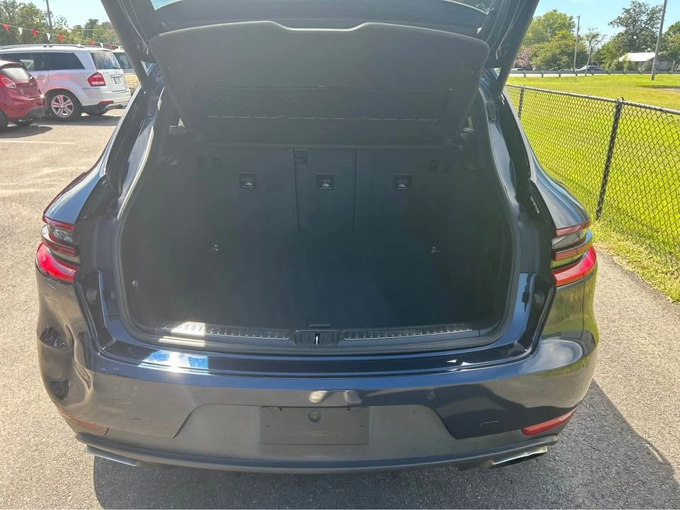 2017 Porsche Macan - Image 10 of 10