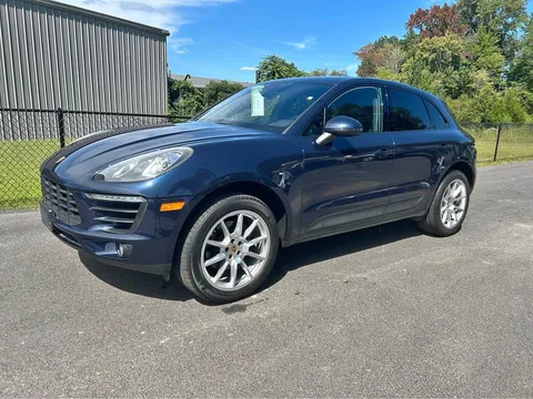 2017 Porsche Macan Macan