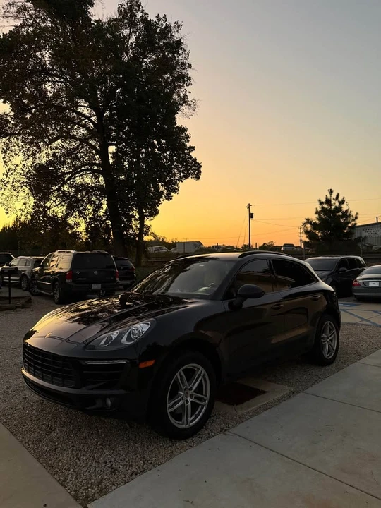 2017 Porsche Macan - Image 3 of 20