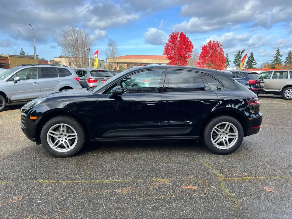 2017 Porsche Macan - Image 3 of 17