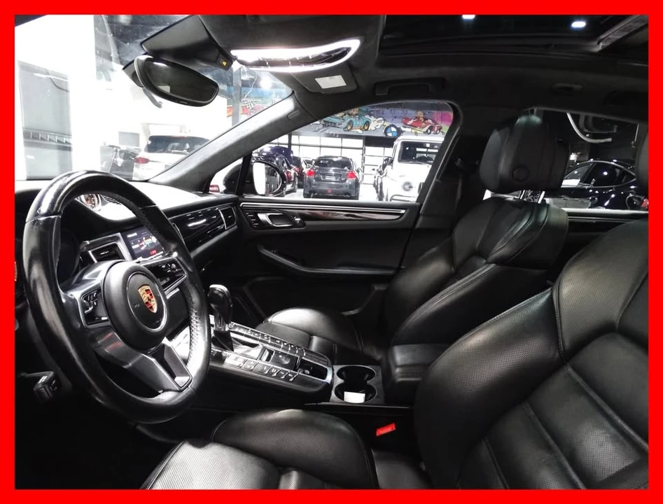 2017 Porsche Macan Turbo - Image 10 of 20