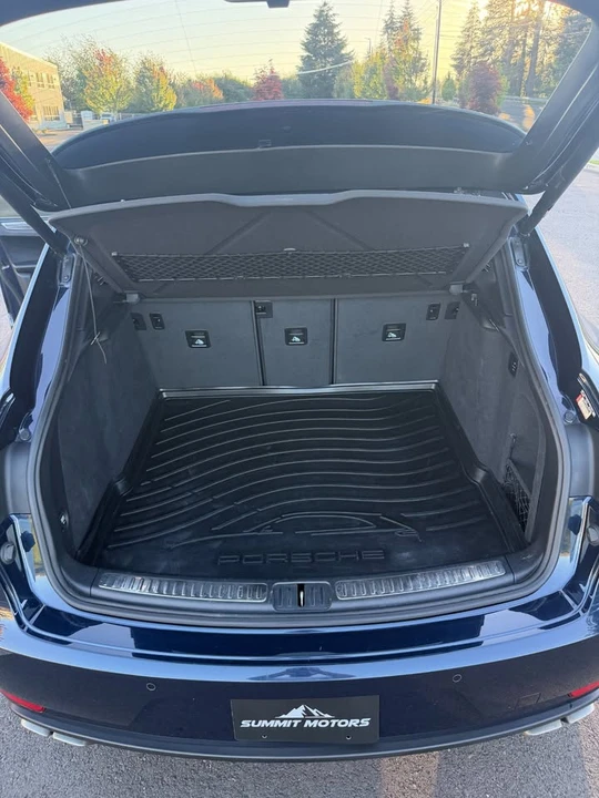 2017 Porsche Macan Turbo - Image 13 of 19