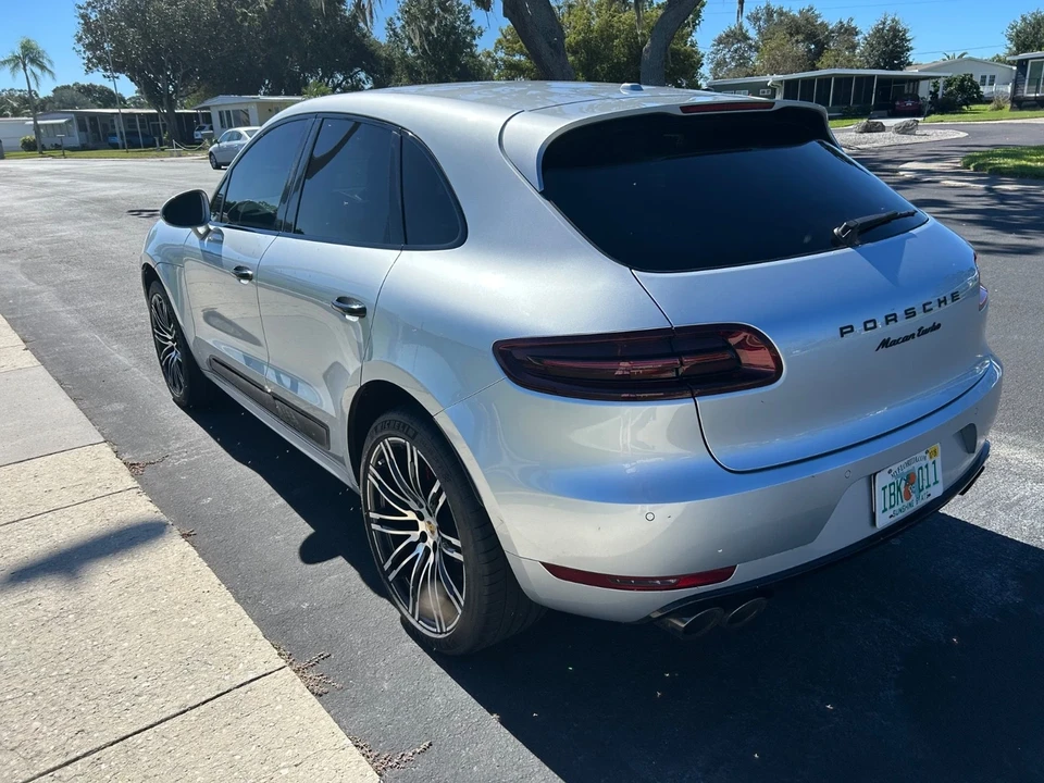 2017 Porsche Macan Turbo - Image 5 of 13