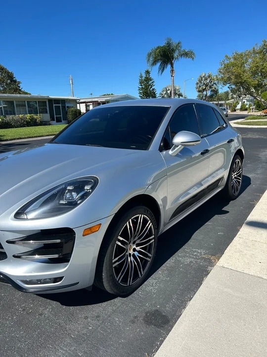 2017 Porsche Macan Turbo - Image 3 of 13