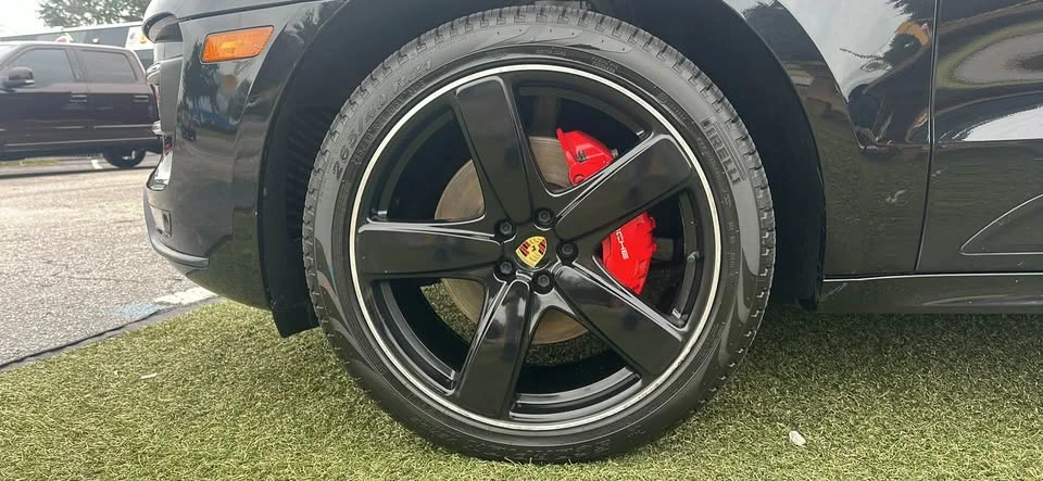 2017 Porsche Macan Turbo - Image 2 of 7
