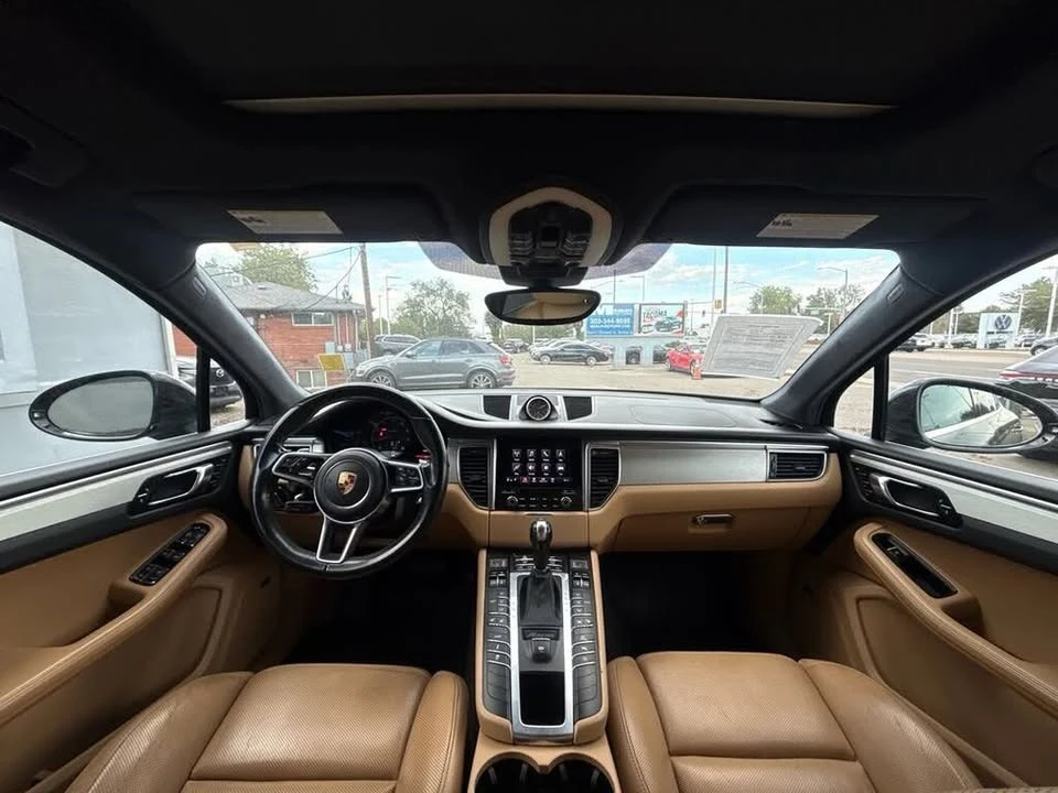 2017 Porsche Macan Turbo - Image 16 of 20