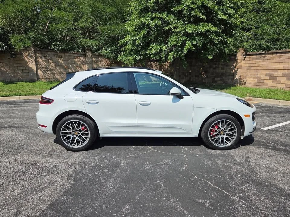 2017 Porsche Macan Turbo - Image 6 of 20