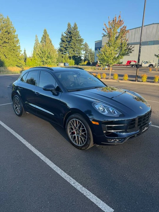 2017 Porsche Macan Turbo - Image 7 of 24