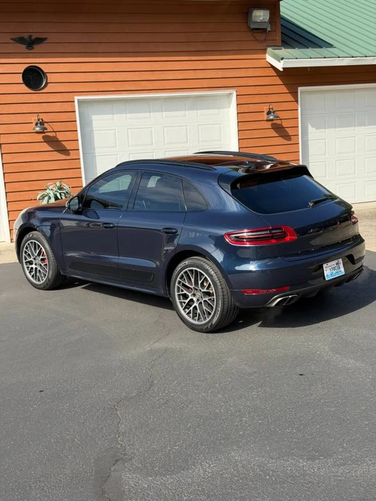 2017 Porsche Macan Turbo - Image 3 of 24