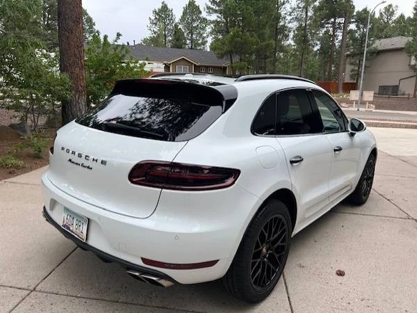 2017 Porsche Macan Turbo - Image 8 of 21