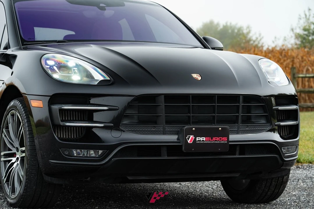 2017 Porsche Macan Turbo - Image 21 of 21