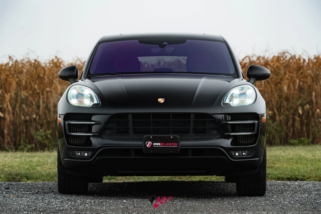 2017 Porsche Macan Turbo - Image 8 of 21