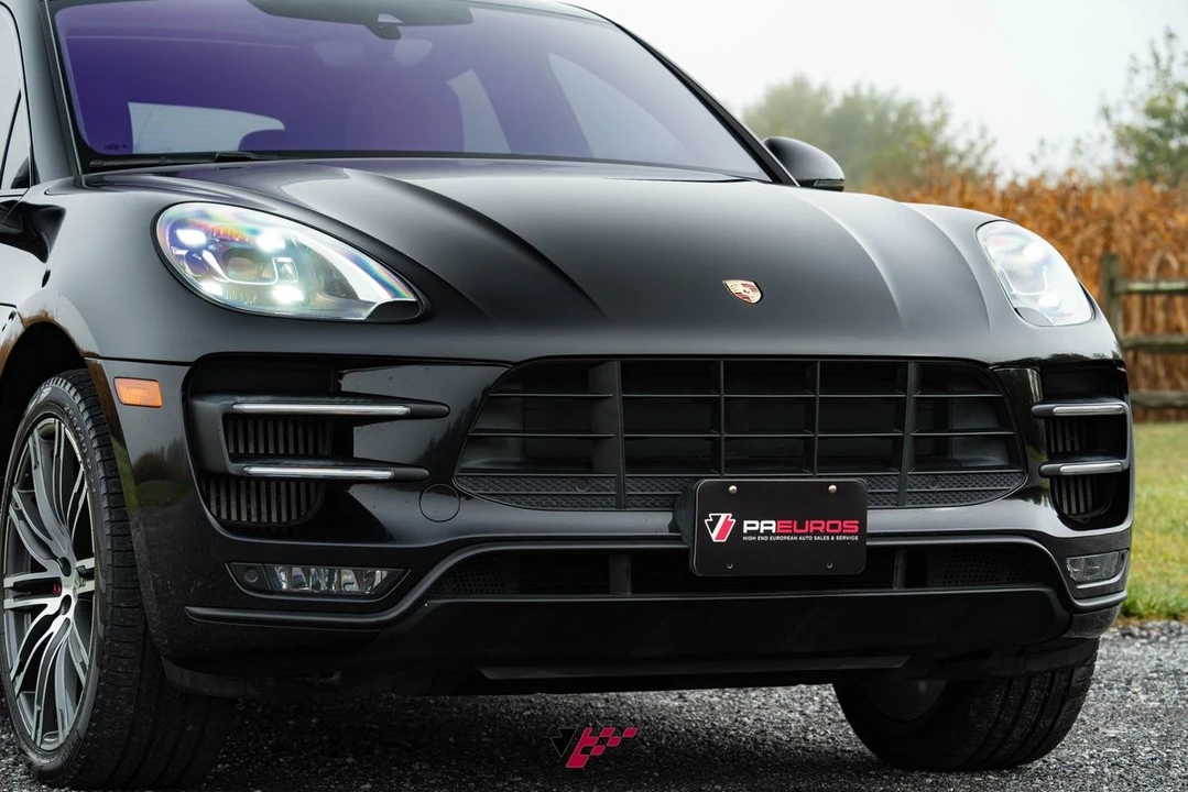 2017 Porsche Macan Turbo - Image 21 of 21