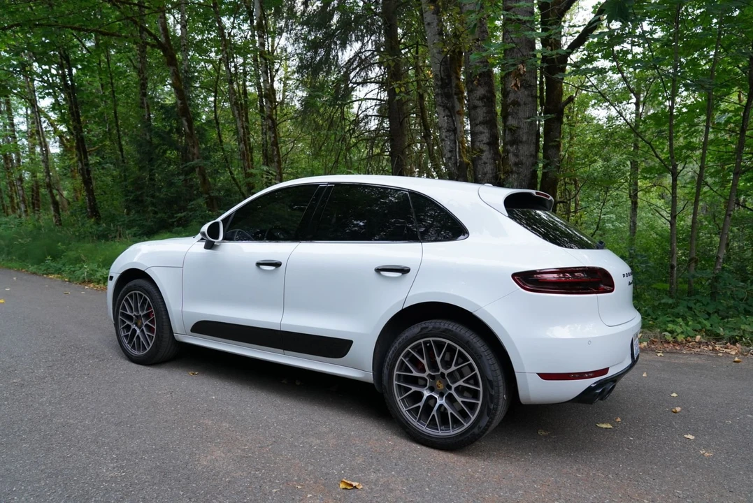 2017 Porsche Macan Turbo - Image 6 of 31