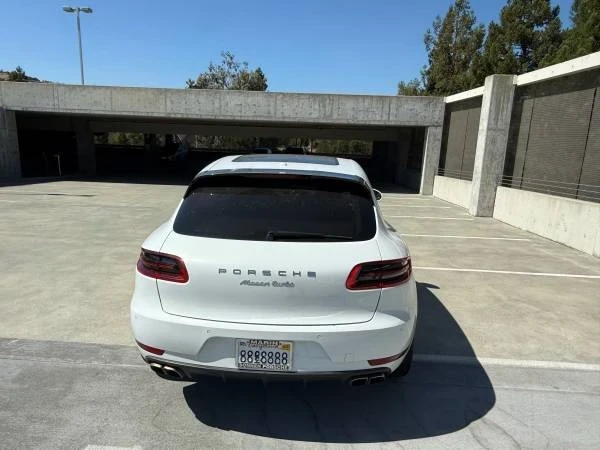2017 Porsche Macan Turbo - Image 8 of 15