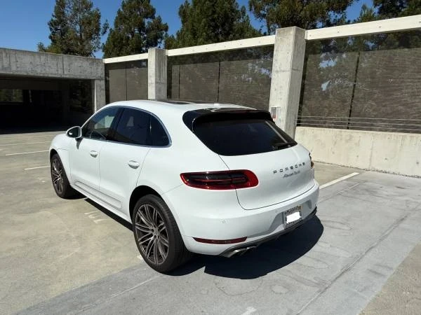 2017 Porsche Macan Turbo - Image 5 of 15