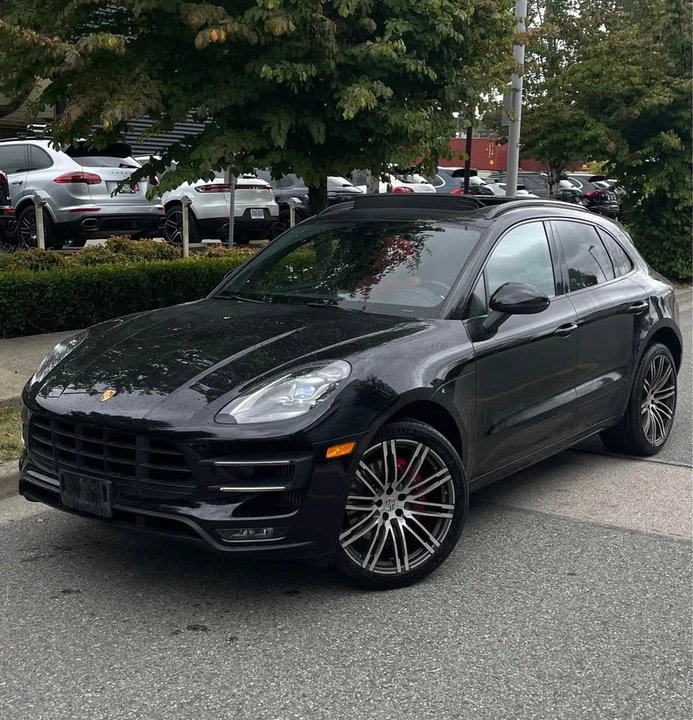 2017 Porsche Macan Turbo - Image 17 of 17