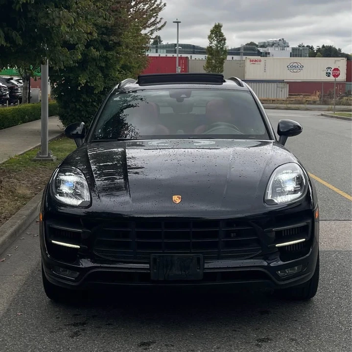2017 Porsche Macan Turbo - Image 5 of 17