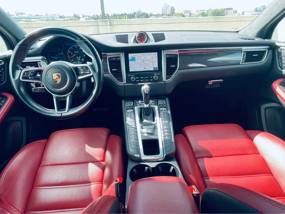 2017 Porsche Macan Turbo - Image 9 of 20