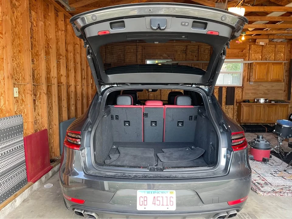 2017 Porsche Macan Turbo - Image 6 of 8