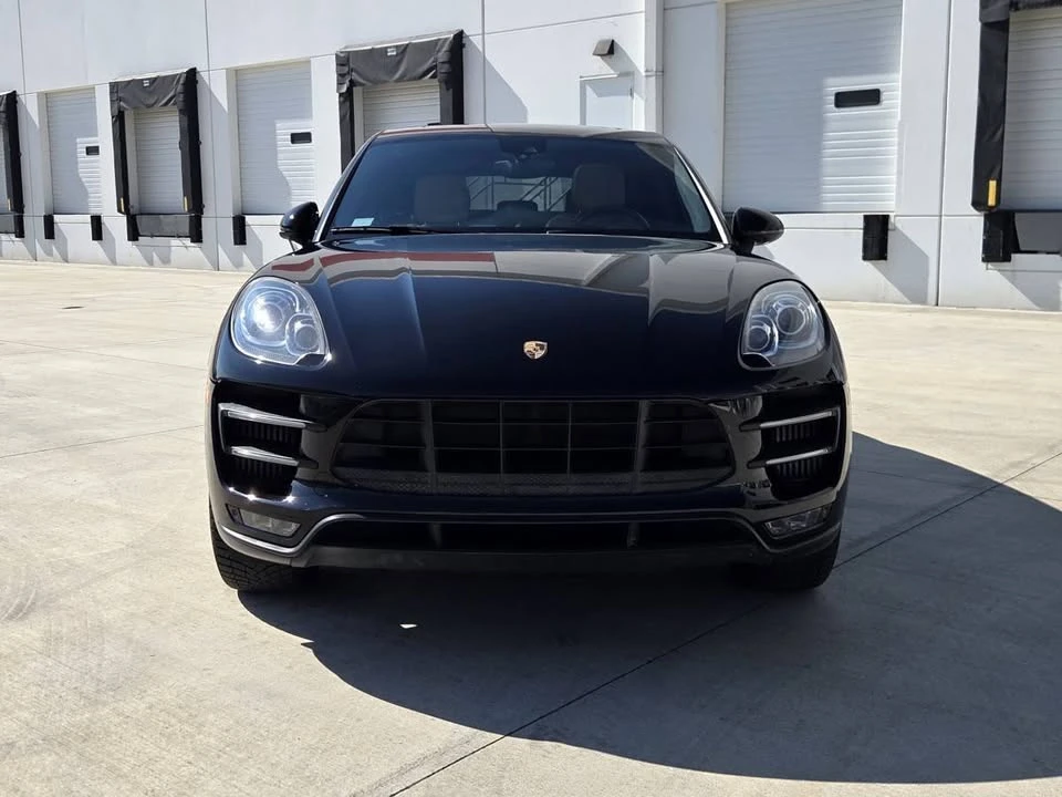 2017 Porsche Macan Turbo - Image 2 of 20