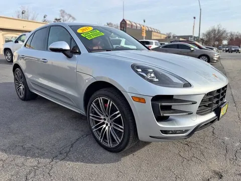2017 Porsche Macan Turbo