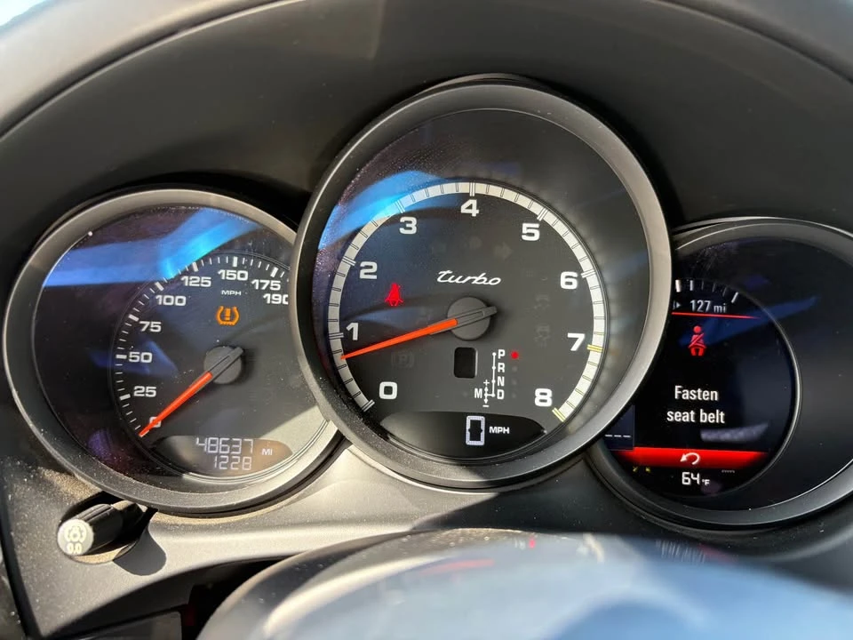 2017 Porsche Macan Turbo - Image 12 of 20