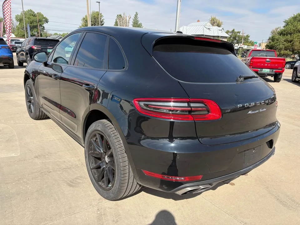 2017 Porsche Macan Turbo - Image 8 of 20
