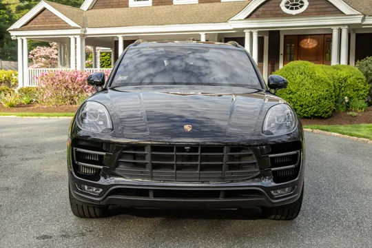 2017 Porsche Macan Turbo - Image 3 of 31