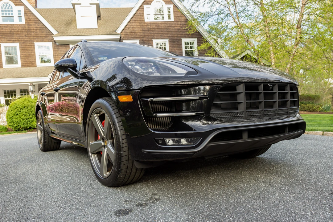 2017 Porsche Macan Turbo - Image 4 of 31