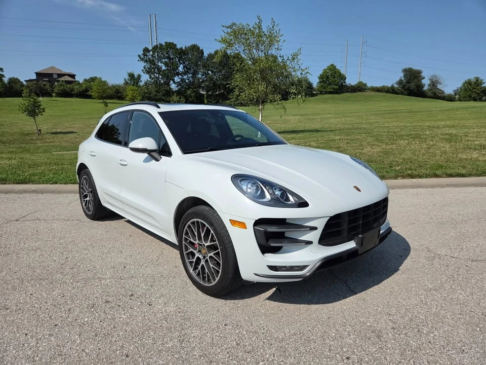 2017 Porsche Macan Turbo - Image 3 of 20